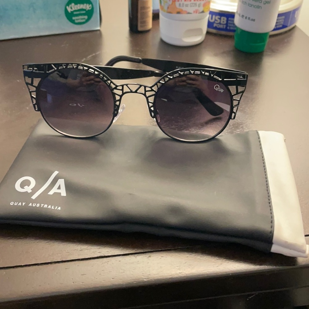 Quay Fleur Sunglasses